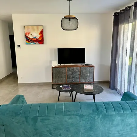 דירה Maison Du Cos, Neuve Avec 3 Et Un Garage Lamothe-Capdeville