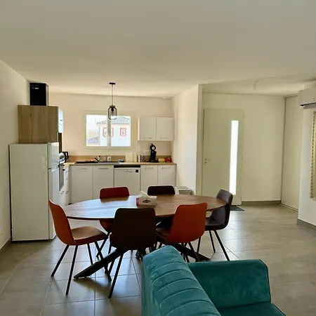 Maison Du Cos, Neuve Avec 3 Et Un Garage *