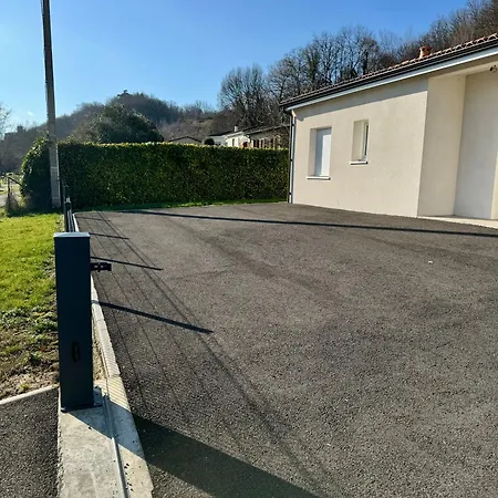 Maison Du Cos, Neuve Avec 3 Et Un Garage * Lamothe-Capdeville