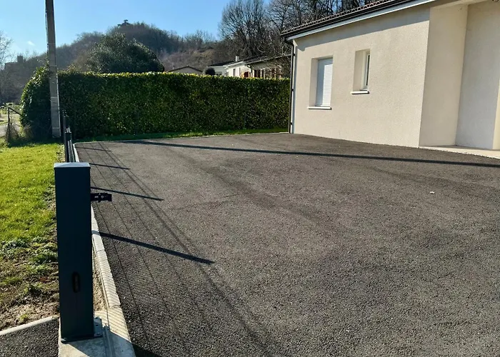 Maison Du Cos, Neuve Avec 3 Et Un Garage * Lamothe-Capdeville